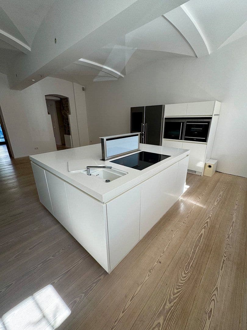 Prodej domu 175 m², pozemek 100 m², Offenbach, Hessen Prodej domu 175 m², pozemek 100 m², Offenbach, Hessen