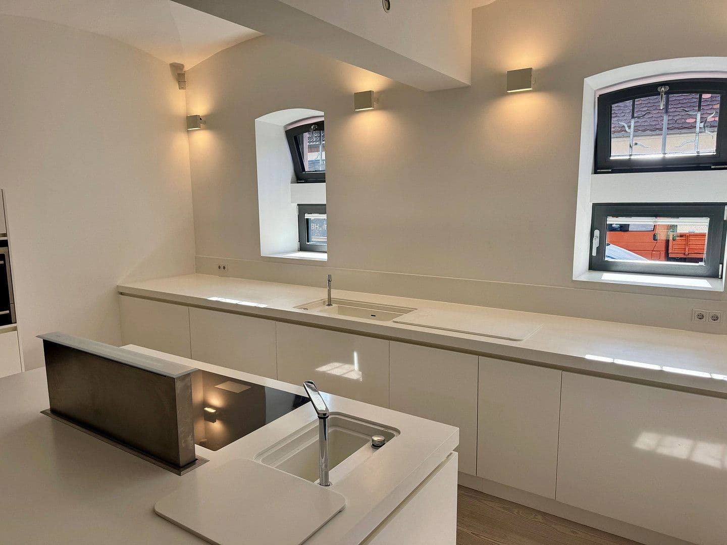 Prodej domu 175 m², pozemek 100 m², Offenbach, Hessen Prodej domu 175 m², pozemek 100 m², Offenbach, Hessen