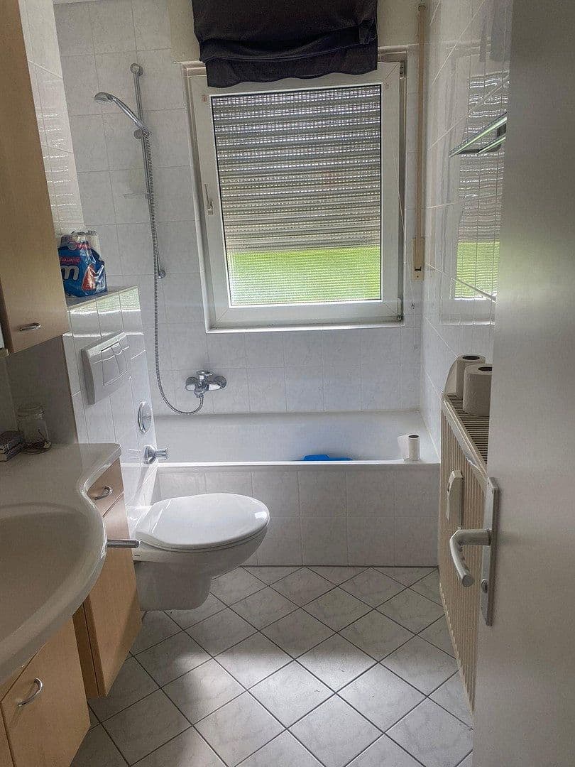 Pronájem bytu 2+1 54 m², John-F-Kennedy Straße 3, Schöneck, Hessen Pronájem bytu 2+1 54 m², John-F-Kennedy Straße 3, Schöneck, Hessen
