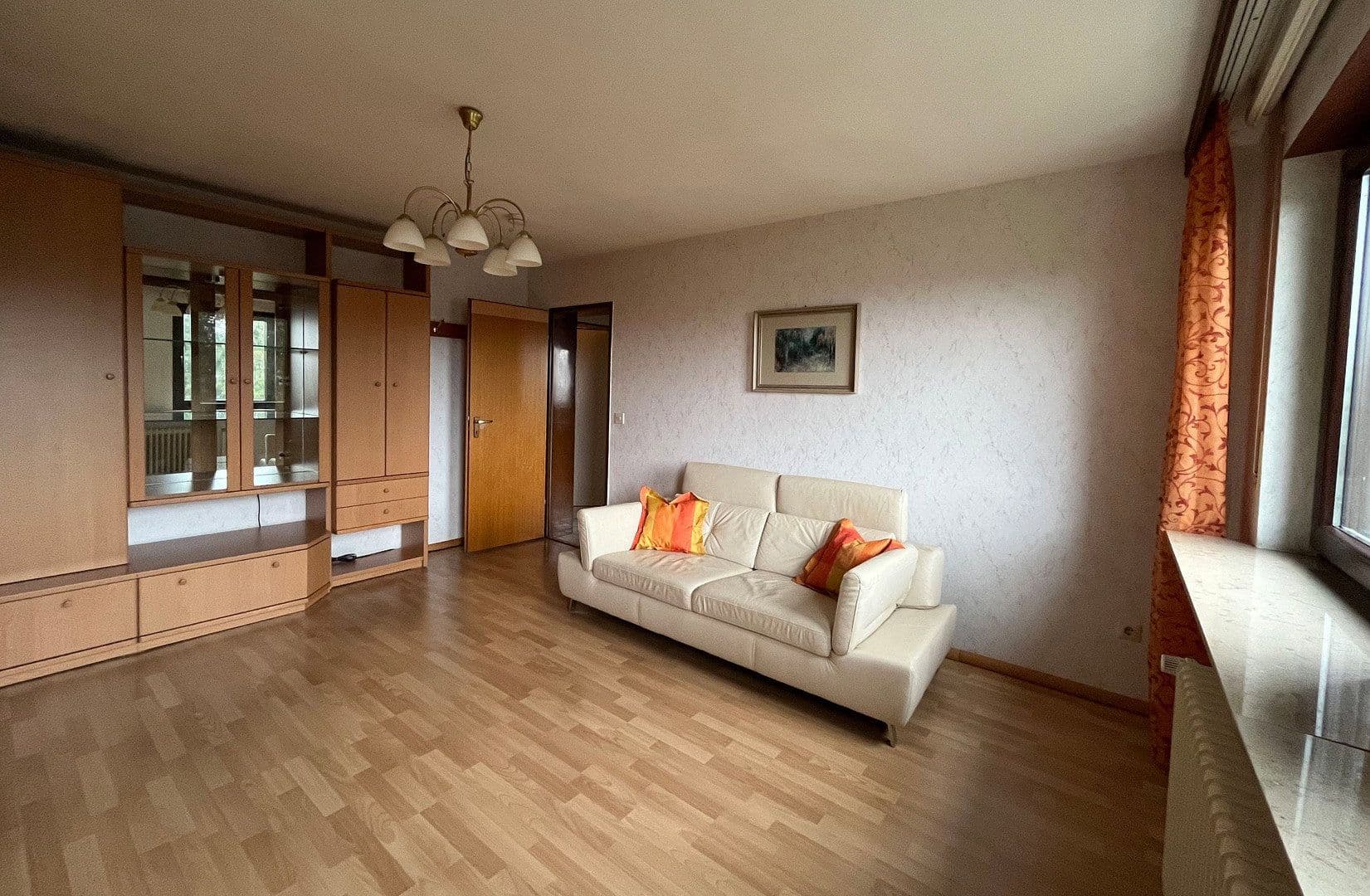 Pronájem bytu 1+kk 36 m², Meisenheim, Porýní-Falc Pronájem bytu 1+kk 36 m², Meisenheim, Porýní-Falc