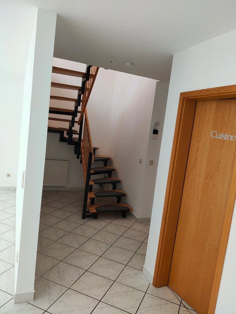 Pronájem bytu 4+1 105 m², Gemeinde Str. 22, Bochum, Severní Porýní-Vestfálsko Pronájem bytu 4+1 105 m², Gemeinde Str. 22, Bochum, Severní Porýní-Vestfálsko