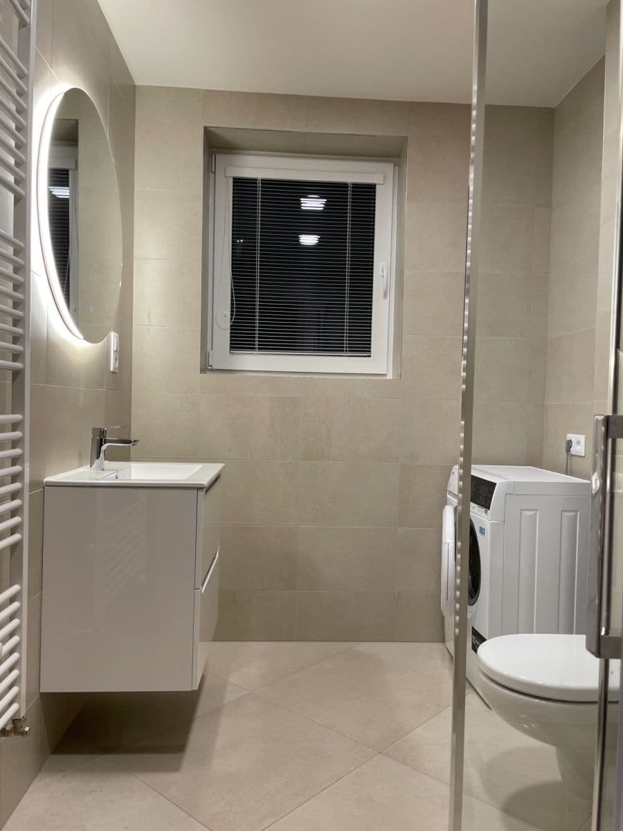 Pronájem bytu 2+kk 51 m², Šternovská, Praha, Praha Pronájem bytu 2+kk 51 m², Šternovská, Praha, Praha