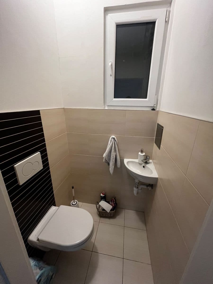 Pronájem bytu 2+1 65 m², Sokolovská, Praha, Praha Pronájem bytu 2+1 65 m², Sokolovská, Praha, Praha