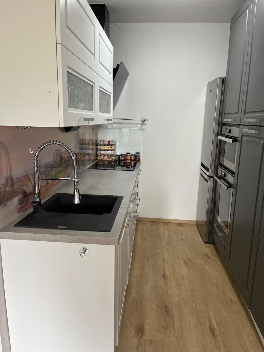 Pronájem bytu 2+kk 45 m², Chotovická, Praha, Praha Pronájem bytu 2+kk 45 m², Chotovická, Praha, Praha