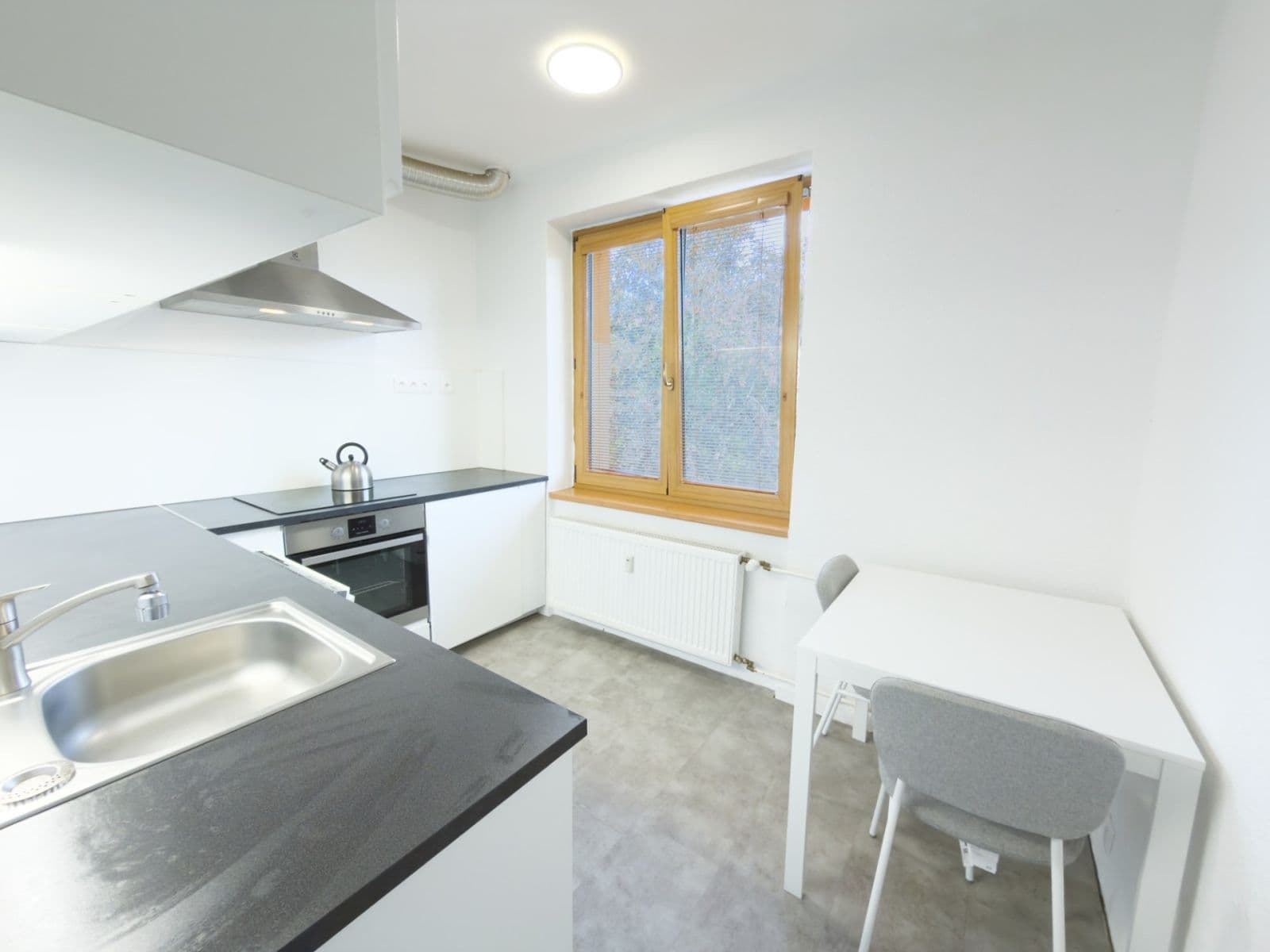 Pronájem bytu 3+1 64 m², Školní, Tachov, Plzeňský kraj Pronájem bytu 3+1 64 m², Školní, Tachov, Plzeňský kraj