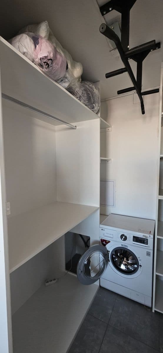 Pronájem bytu 1+kk 46 m², Dědinova, Praha, Praha Pronájem bytu 1+kk 46 m², Dědinova, Praha, Praha