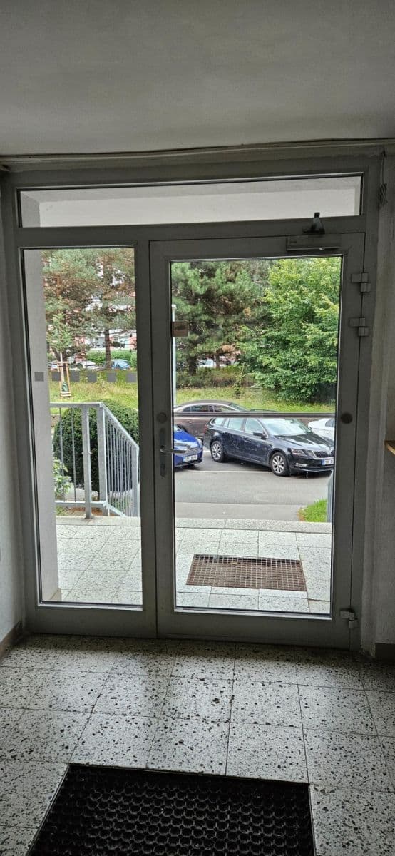 Pronájem bytu 1+kk 46 m², Dědinova, Praha, Praha Pronájem bytu 1+kk 46 m², Dědinova, Praha, Praha