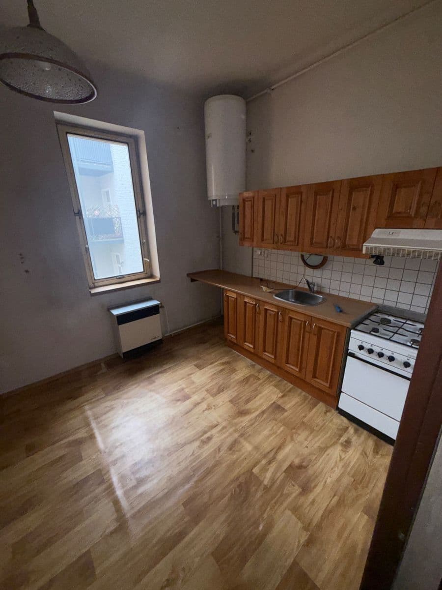 Pronájem bytu 2+1 70 m², Hřímalého, Plzeň, Plzeňský kraj Pronájem bytu 2+1 70 m², Hřímalého, Plzeň, Plzeňský kraj
