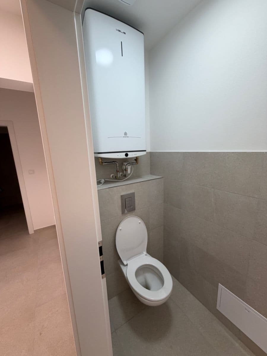 Pronájem bytu 4+kk 86 m², Nádražní, Třešť, Kraj Vysočina Pronájem bytu 4+kk 86 m², Nádražní, Třešť, Kraj Vysočina