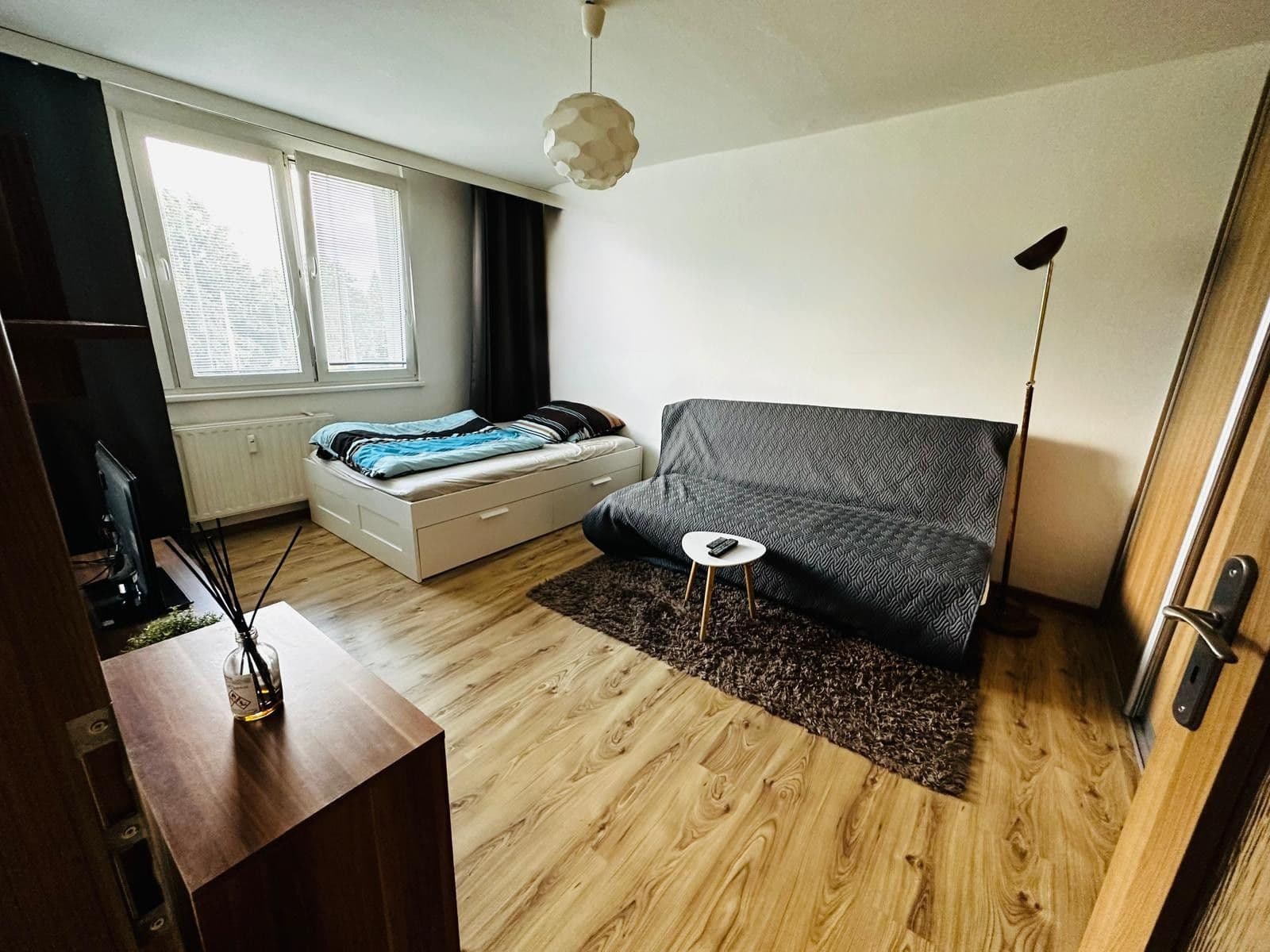 Pronájem bytu 1+1 39 m², Varenská, Ostrava, Moravskoslezský kraj Pronájem bytu 1+1 39 m², Varenská, Ostrava, Moravskoslezský kraj