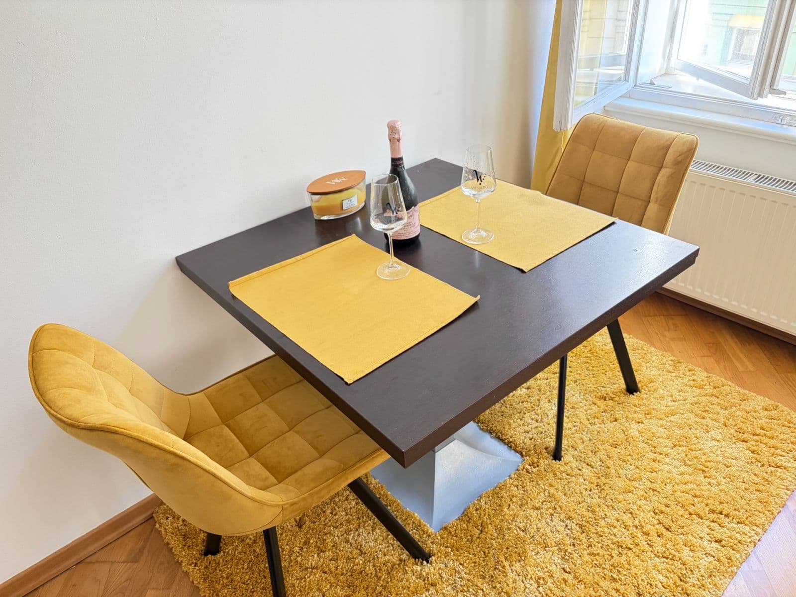 Pronájem bytu 1+kk 37 m², Staropramenná, Praha, Praha Pronájem bytu 1+kk 37 m², Staropramenná, Praha, Praha