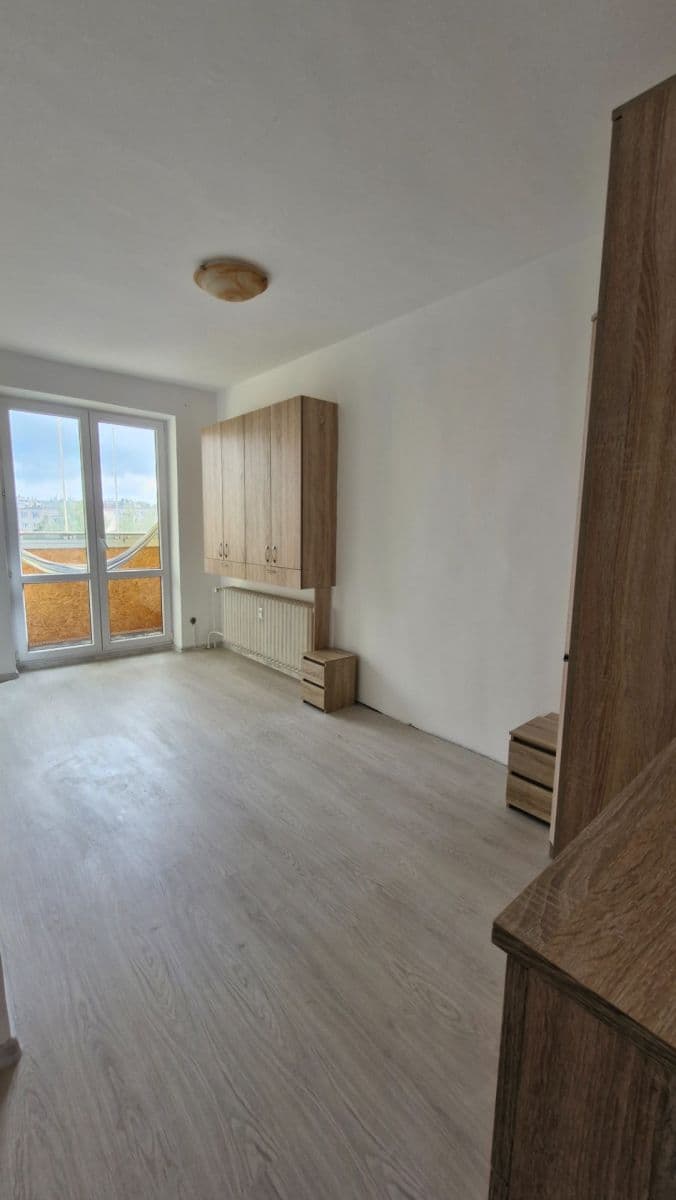 Pronájem bytu 3+1 65 m², Kopernikova, Třinec, Moravskoslezský kraj Pronájem bytu 3+1 65 m², Kopernikova, Třinec, Moravskoslezský kraj