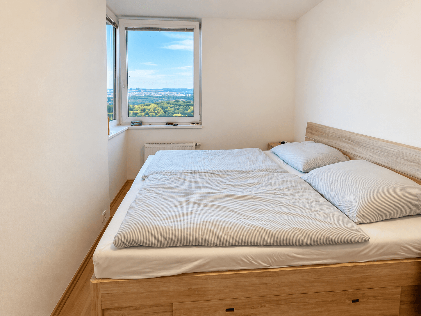 Pronájem bytu 2+kk 50 m², Hnězdenská, Praha, Praha Pronájem bytu 2+kk 50 m², Hnězdenská, Praha, Praha