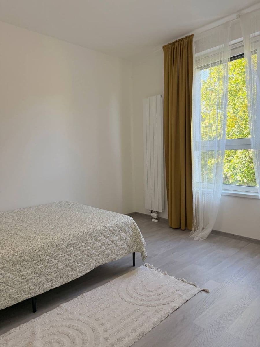 Pronájem bytu 17 m², Olgy Havlové, Praha, Praha Pronájem bytu 17 m², Olgy Havlové, Praha, Praha