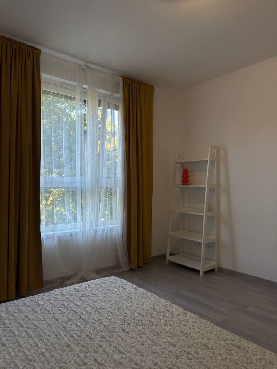Pronájem bytu 17 m², Olgy Havlové, Praha, Praha Pronájem bytu 17 m², Olgy Havlové, Praha, Praha