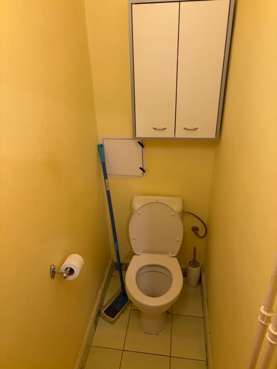 Pronájem bytu 1+1 43 m², 17. listopadu, Ostrava, Moravskoslezský kraj Pronájem bytu 1+1 43 m², 17. listopadu, Ostrava, Moravskoslezský kraj