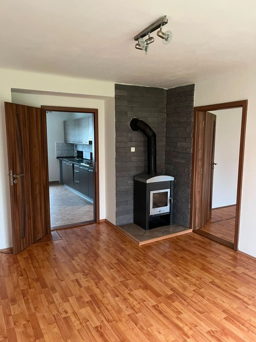 Prodej bytu 2+1 58 m², Zahradní, Horní Slavkov, Karlovarský kraj Prodej bytu 2+1 58 m², Zahradní, Horní Slavkov, Karlovarský kraj