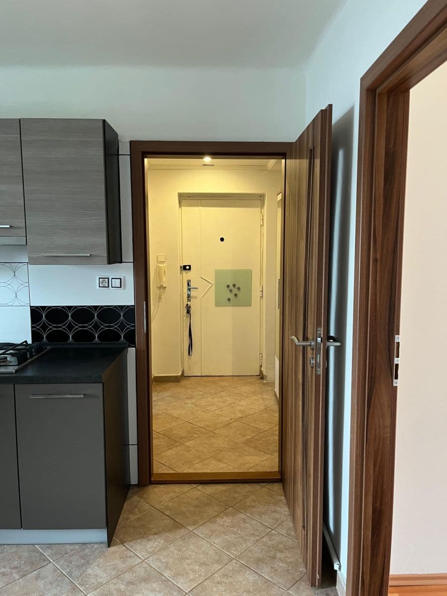 Prodej bytu 2+1 58 m², Zahradní, Horní Slavkov, Karlovarský kraj Prodej bytu 2+1 58 m², Zahradní, Horní Slavkov, Karlovarský kraj