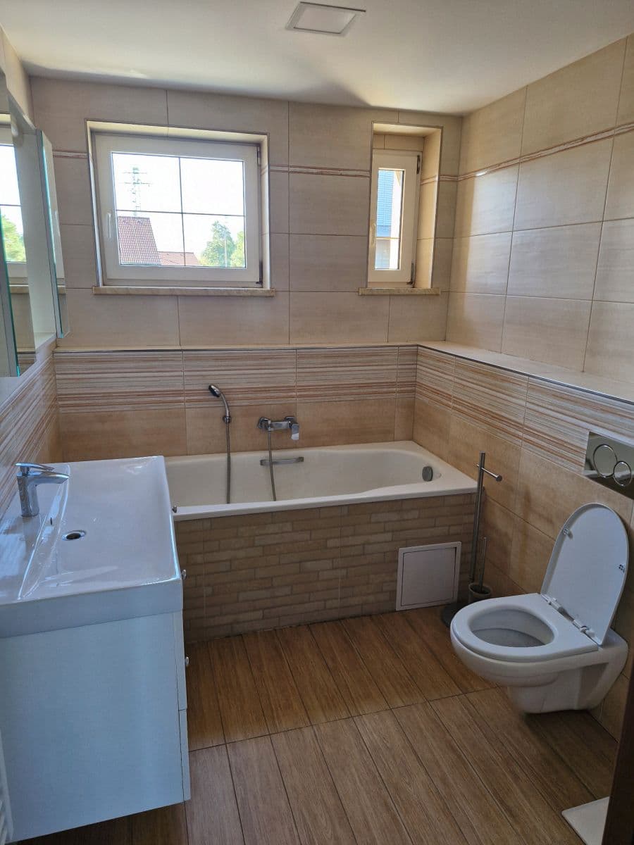 Pronájem bytu 2+1 60 m², K Silu, Vysoký Újezd, Středočeský kraj Pronájem bytu 2+1 60 m², K Silu, Vysoký Újezd, Středočeský kraj