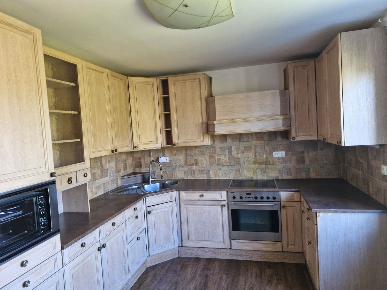 Pronájem bytu 2+1 60 m², K Silu, Vysoký Újezd, Středočeský kraj Pronájem bytu 2+1 60 m², K Silu, Vysoký Újezd, Středočeský kraj
