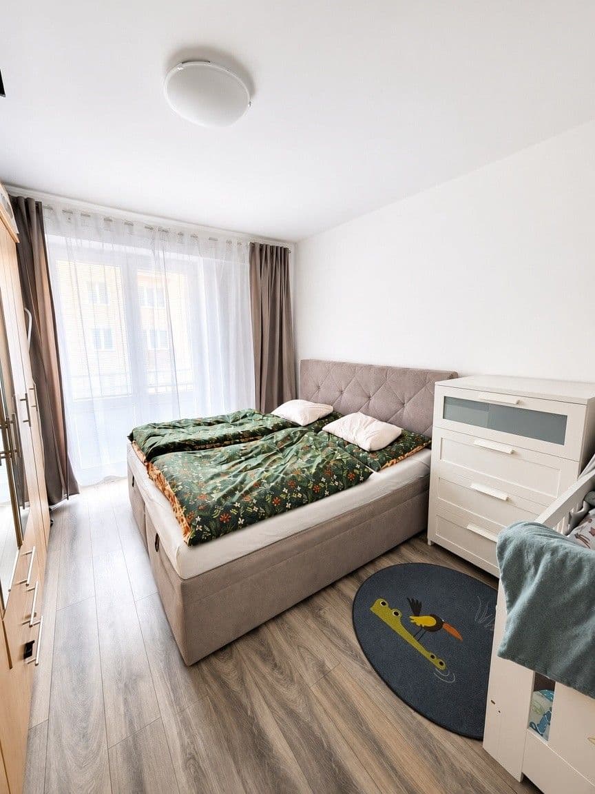Pronájem bytu 3+1 73 m², Alešova, Plzeň, Plzeňský kraj Pronájem bytu 3+1 73 m², Alešova, Plzeň, Plzeňský kraj