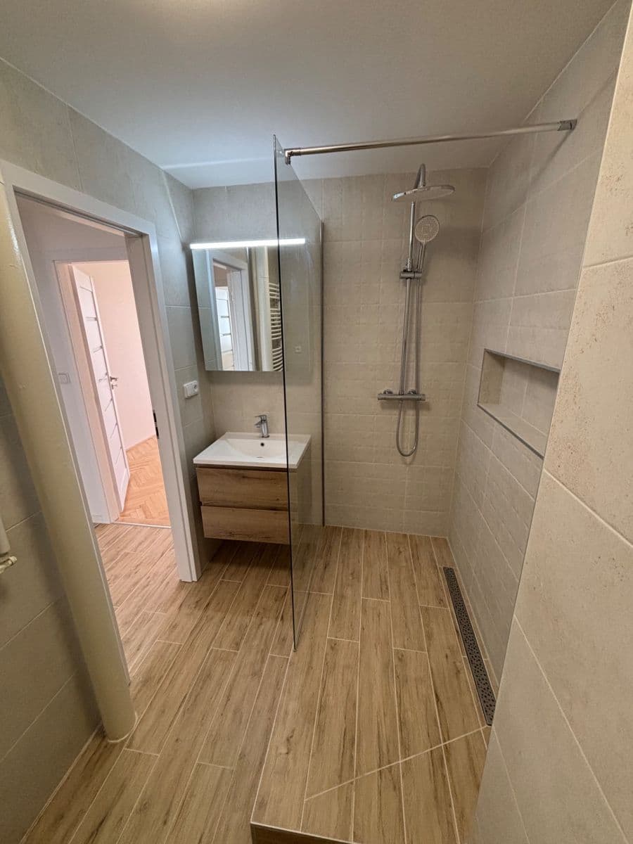Pronájem bytu 2+1 50 m², Jurečkova, Ostrava, Moravskoslezský kraj Pronájem bytu 2+1 50 m², Jurečkova, Ostrava, Moravskoslezský kraj