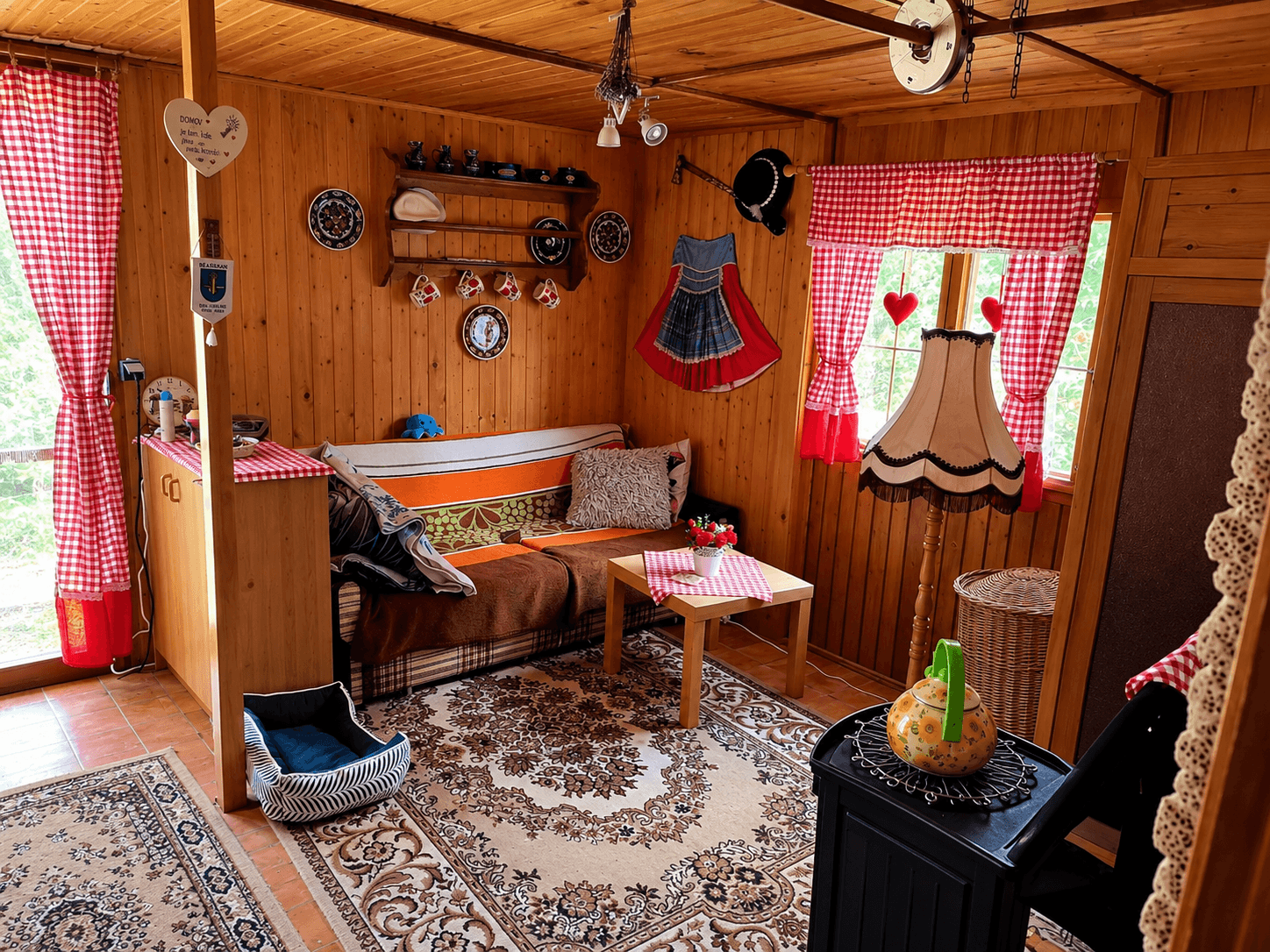 Prodej chaty, chalupy 25 m², pozemek 554 m², Golčův Jeníkov, Kraj Vysočina Prodej chaty, chalupy 25 m², pozemek 554 m², Golčův Jeníkov, Kraj Vysočina