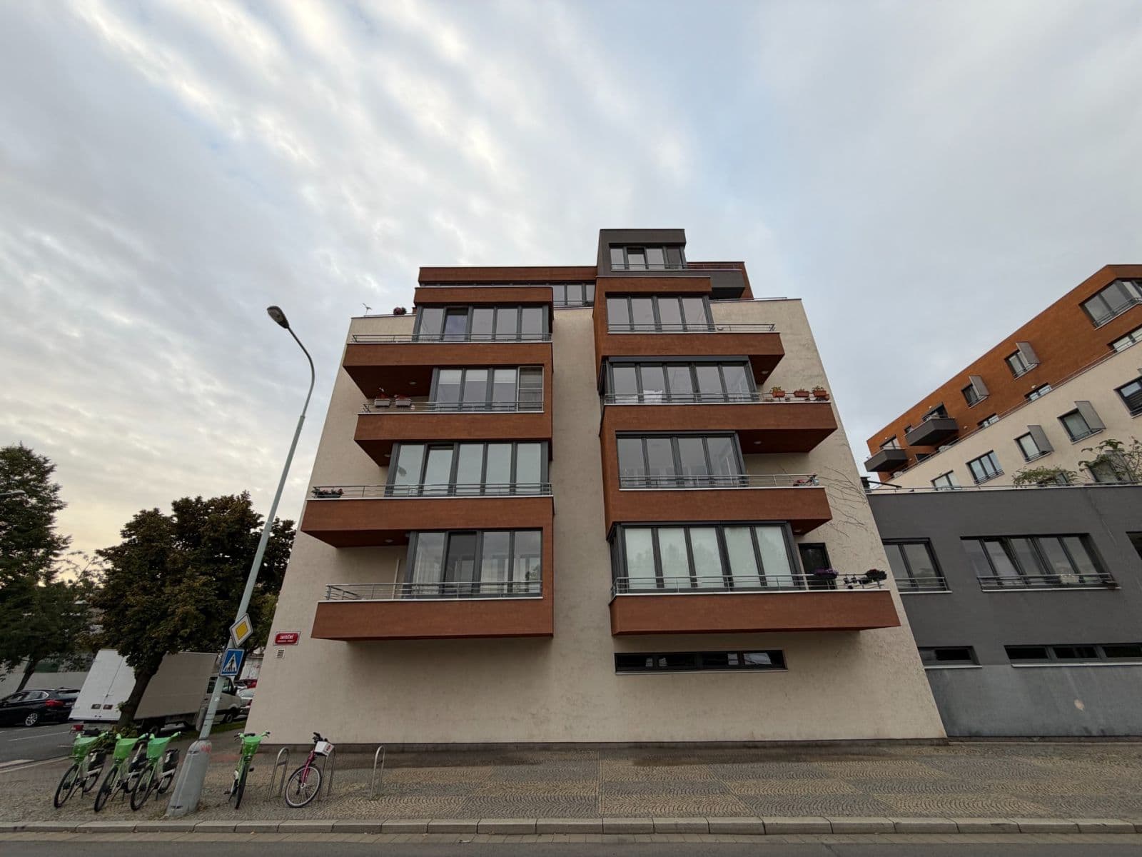Pronájem bytu 2+kk 61 m², Na Maninách, Praha, Praha Pronájem bytu 2+kk 61 m², Na Maninách, Praha, Praha