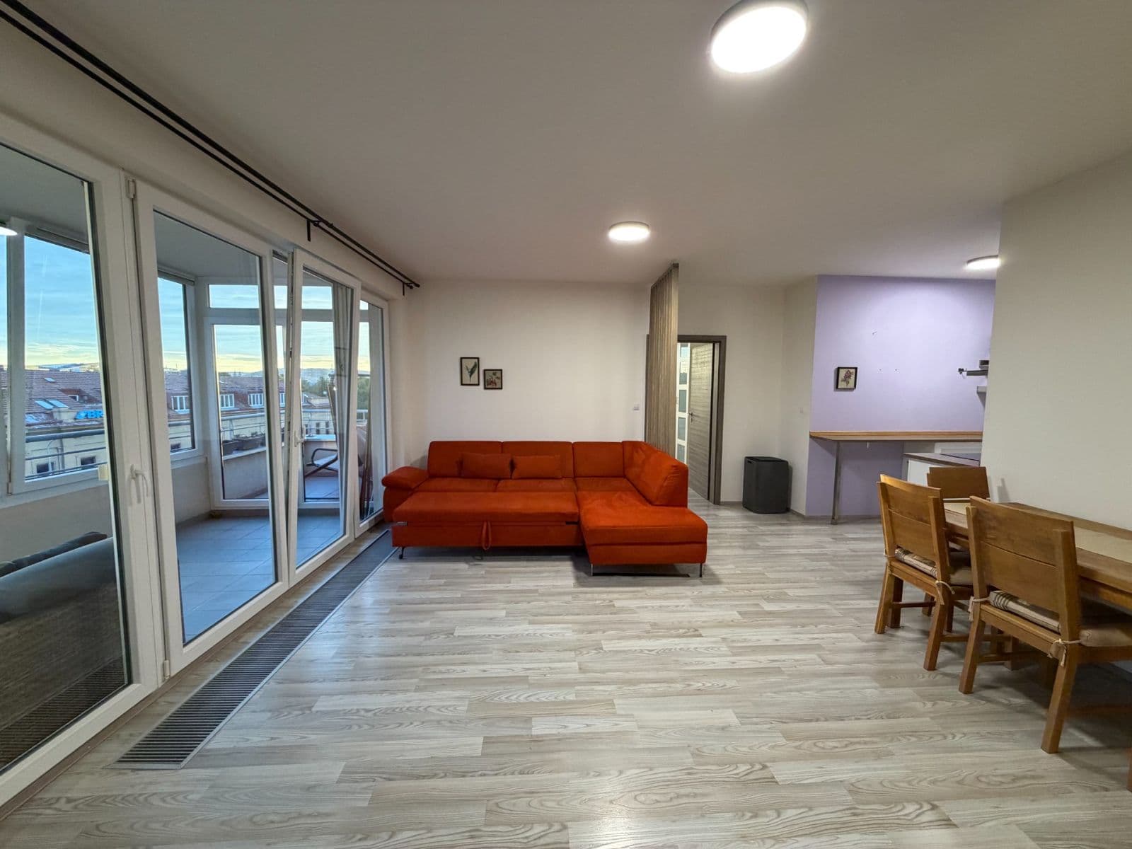 Pronájem bytu 2+kk 61 m², Na Maninách, Praha, Praha Pronájem bytu 2+kk 61 m², Na Maninách, Praha, Praha