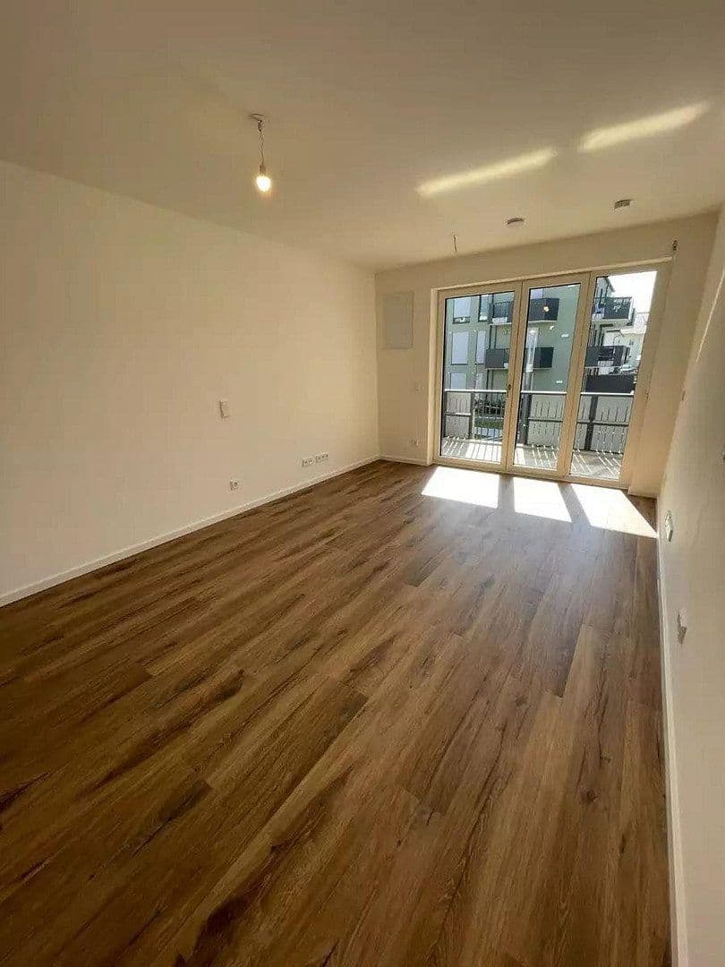 Pronájem bytu 1+1 41 m², Chiemseestraße, Traunstein, Bavorsko Pronájem bytu 1+1 41 m², Chiemseestraße, Traunstein, Bavorsko