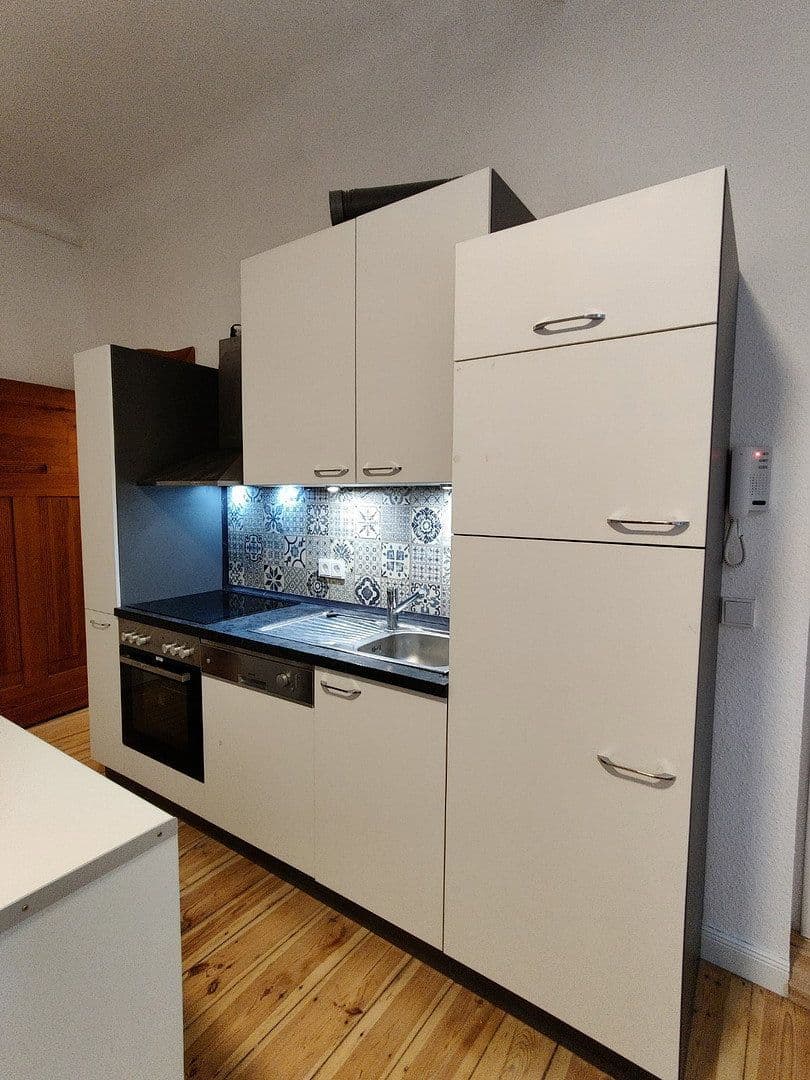 Pronájem bytu 2+1 70 m², Wexstr. 29, Berlin, Berlín Pronájem bytu 2+1 70 m², Wexstr. 29, Berlin, Berlín