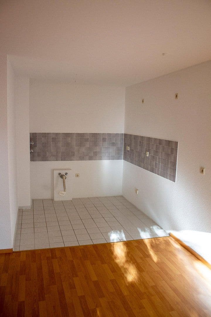 Pronájem bytu 2+1 48 m², Vogelweide 2, Landsberg, Sasko-Anhaltsko Pronájem bytu 2+1 48 m², Vogelweide 2, Landsberg, Sasko-Anhaltsko