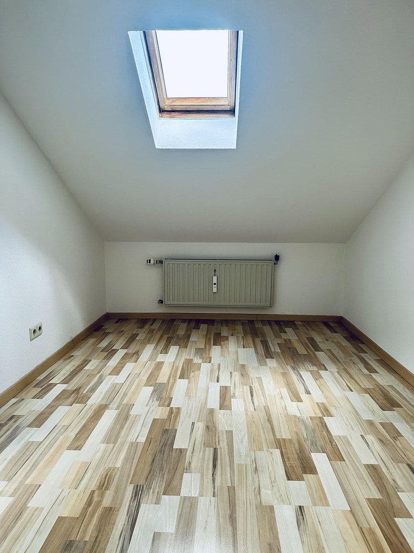 Pronájem bytu 4+1 83 m², Hohenzollernstraße, Koblenz, Porýní-Falc Pronájem bytu 4+1 83 m², Hohenzollernstraße, Koblenz, Porýní-Falc