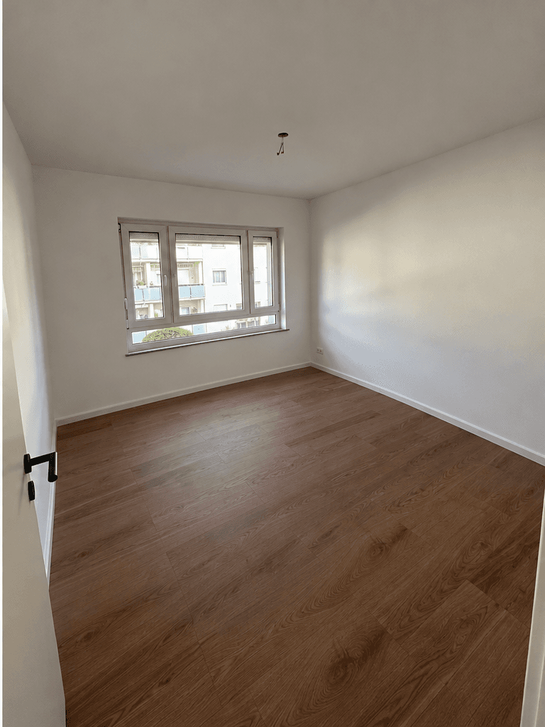 Prodej bytu 3+1 63 m², Brühl, Severní Porýní-Vestfálsko Prodej bytu 3+1 63 m², Brühl, Severní Porýní-Vestfálsko