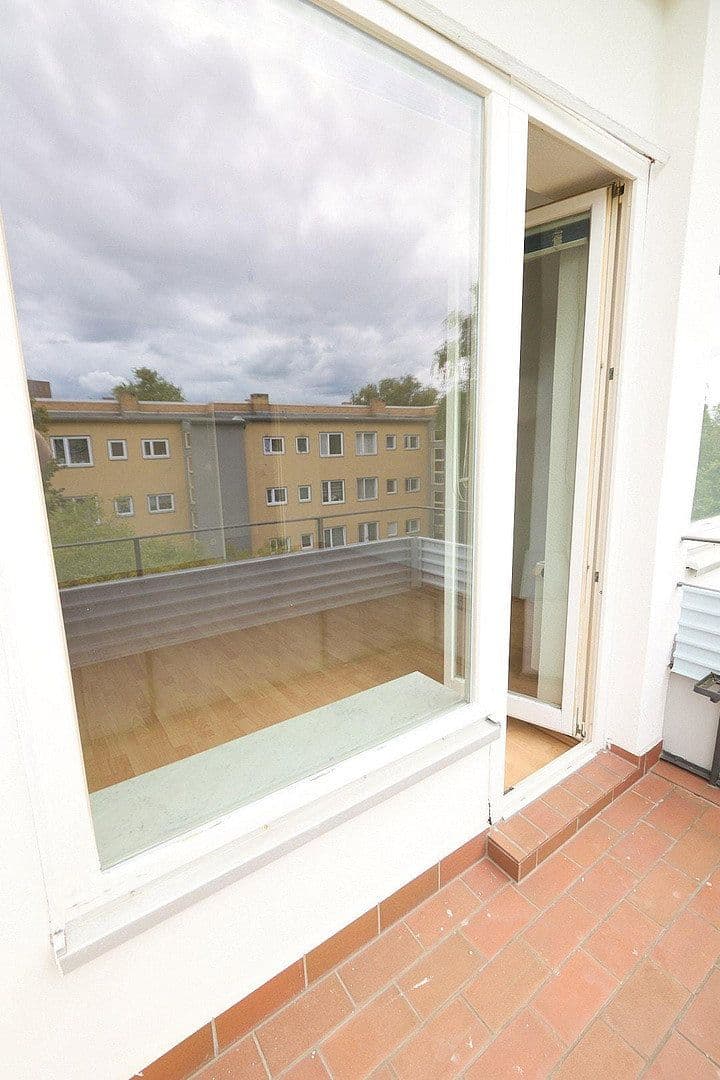 Prodej bytu 3+1 70 m², Heilmannring, Berlin, Berlín Prodej bytu 3+1 70 m², Heilmannring, Berlin, Berlín