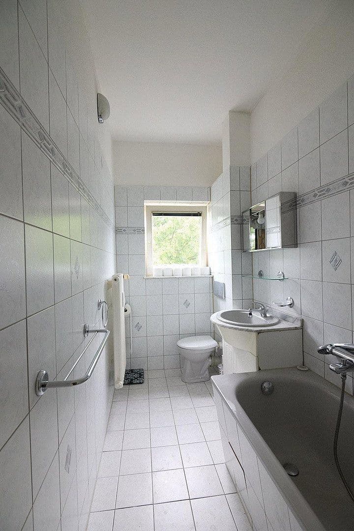 Prodej bytu 3+1 70 m², Heilmannring, Berlin, Berlín Prodej bytu 3+1 70 m², Heilmannring, Berlin, Berlín