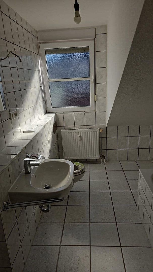 Pronájem bytu 2+1 56 m², Schifferstarsse 26, Lampertheim, Hessen Pronájem bytu 2+1 56 m², Schifferstarsse 26, Lampertheim, Hessen