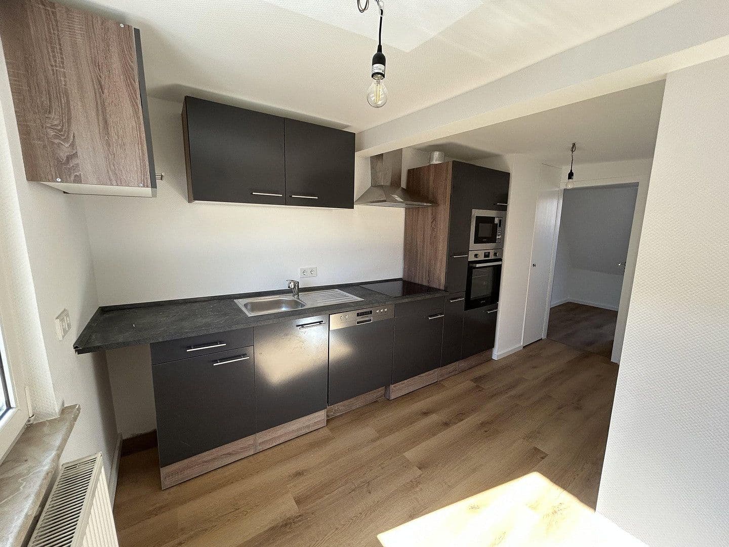 Pronájem bytu 3+1 74 m², Pfungstadt, Hessen Pronájem bytu 3+1 74 m², Pfungstadt, Hessen