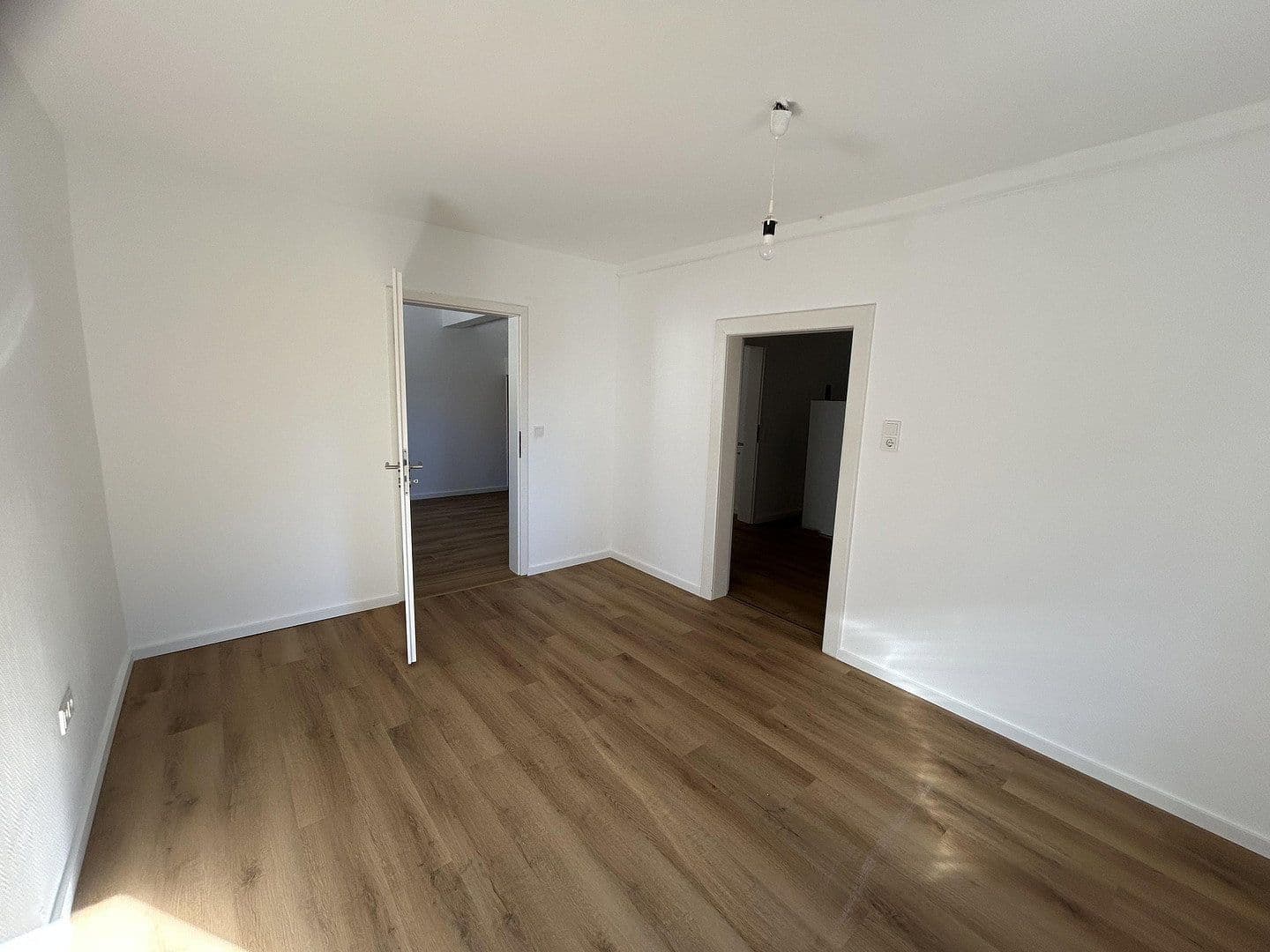 Pronájem bytu 3+1 74 m², Pfungstadt, Hessen Pronájem bytu 3+1 74 m², Pfungstadt, Hessen