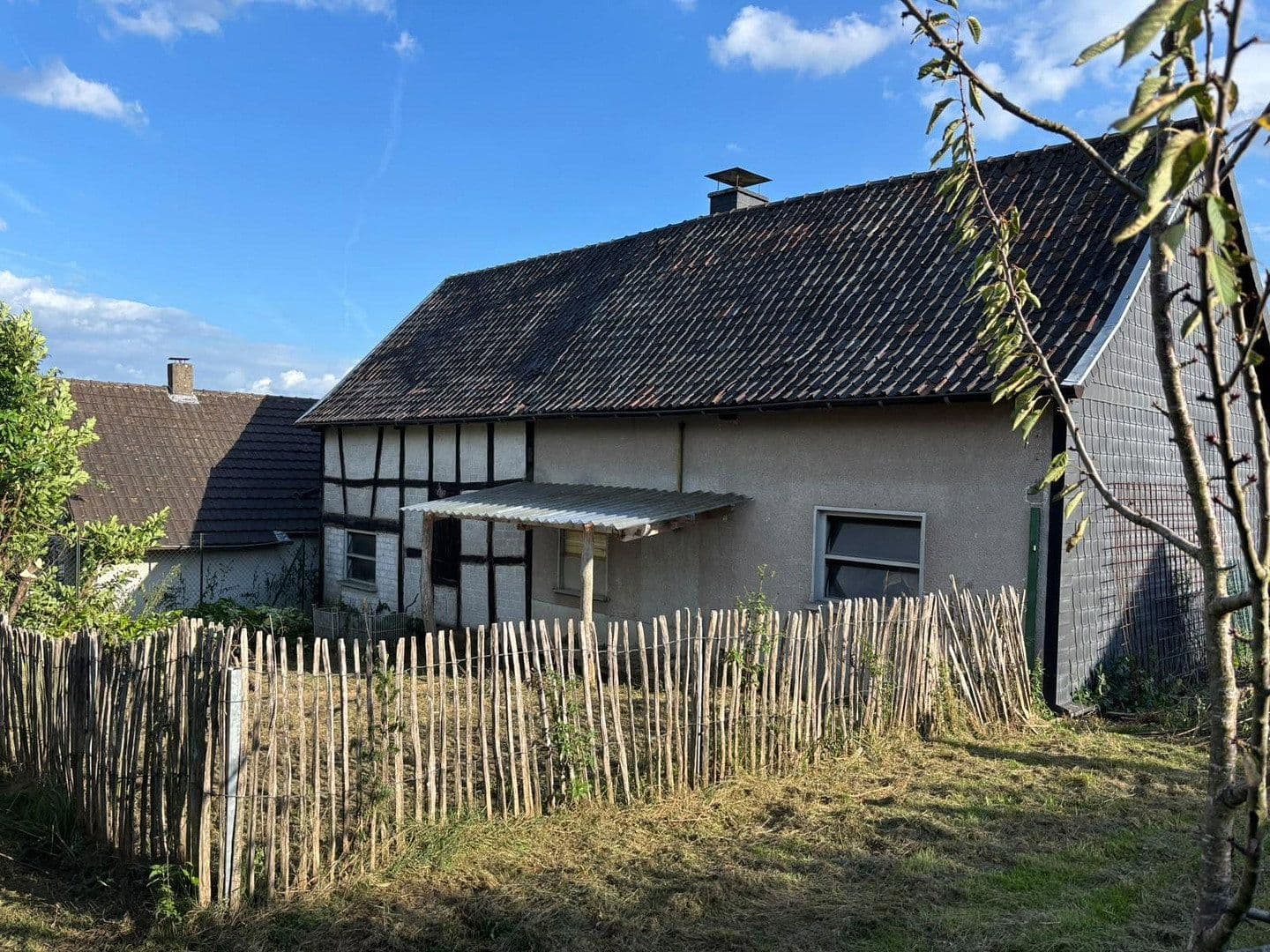 Prodej pozemku 1.201 m², Lohmar, Severní Porýní-Vestfálsko Prodej pozemku 1.201 m², Lohmar, Severní Porýní-Vestfálsko