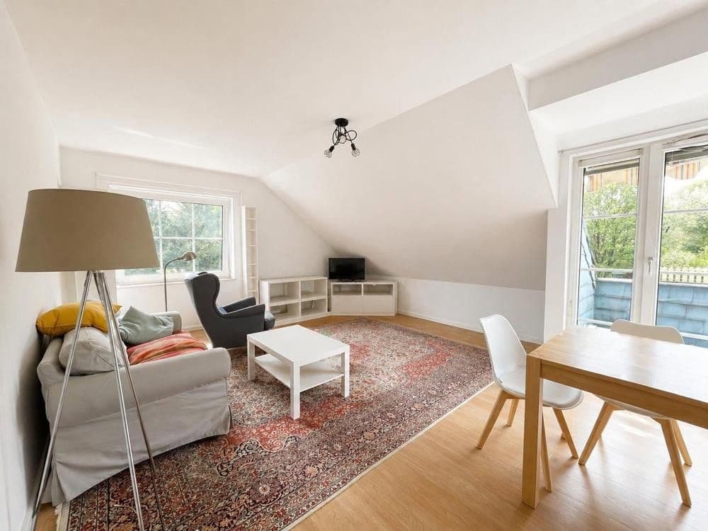 Pronájem bytu 2+1 55 m², Barenbleek 25, Hamburg, Hamburg Pronájem bytu 2+1 55 m², Barenbleek 25, Hamburg, Hamburg