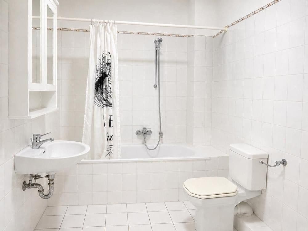 Pronájem bytu 2+1 55 m², Barenbleek 25, Hamburg, Hamburg Pronájem bytu 2+1 55 m², Barenbleek 25, Hamburg, Hamburg