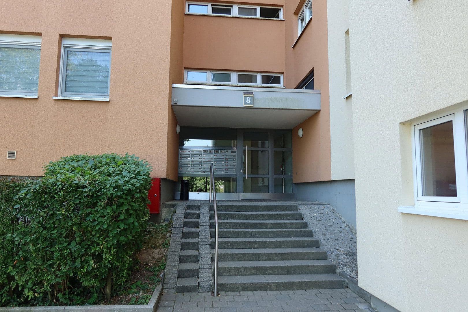 Prodej bytu 3+1 84 m², Am Feldrand 8, Niefern-Öschelbronn, Bádensko-Württembersko Prodej bytu 3+1 84 m², Am Feldrand 8, Niefern-Öschelbronn, Bádensko-Württembersko