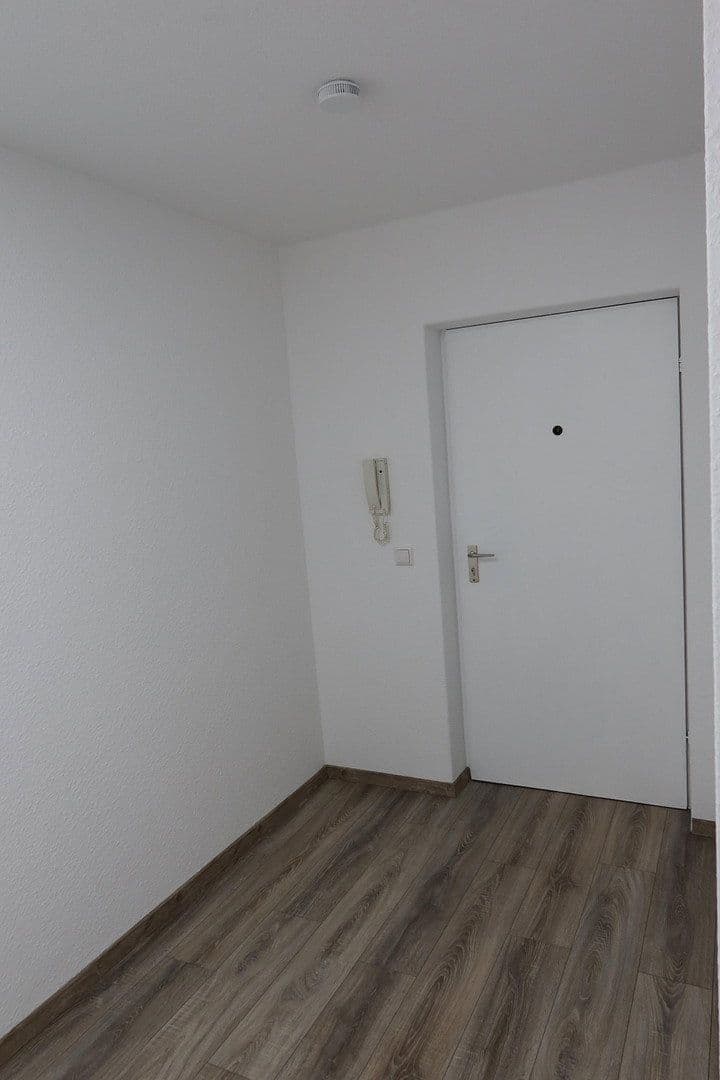 Prodej bytu 3+1 84 m², Am Feldrand 8, Niefern-Öschelbronn, Bádensko-Württembersko Prodej bytu 3+1 84 m², Am Feldrand 8, Niefern-Öschelbronn, Bádensko-Württembersko