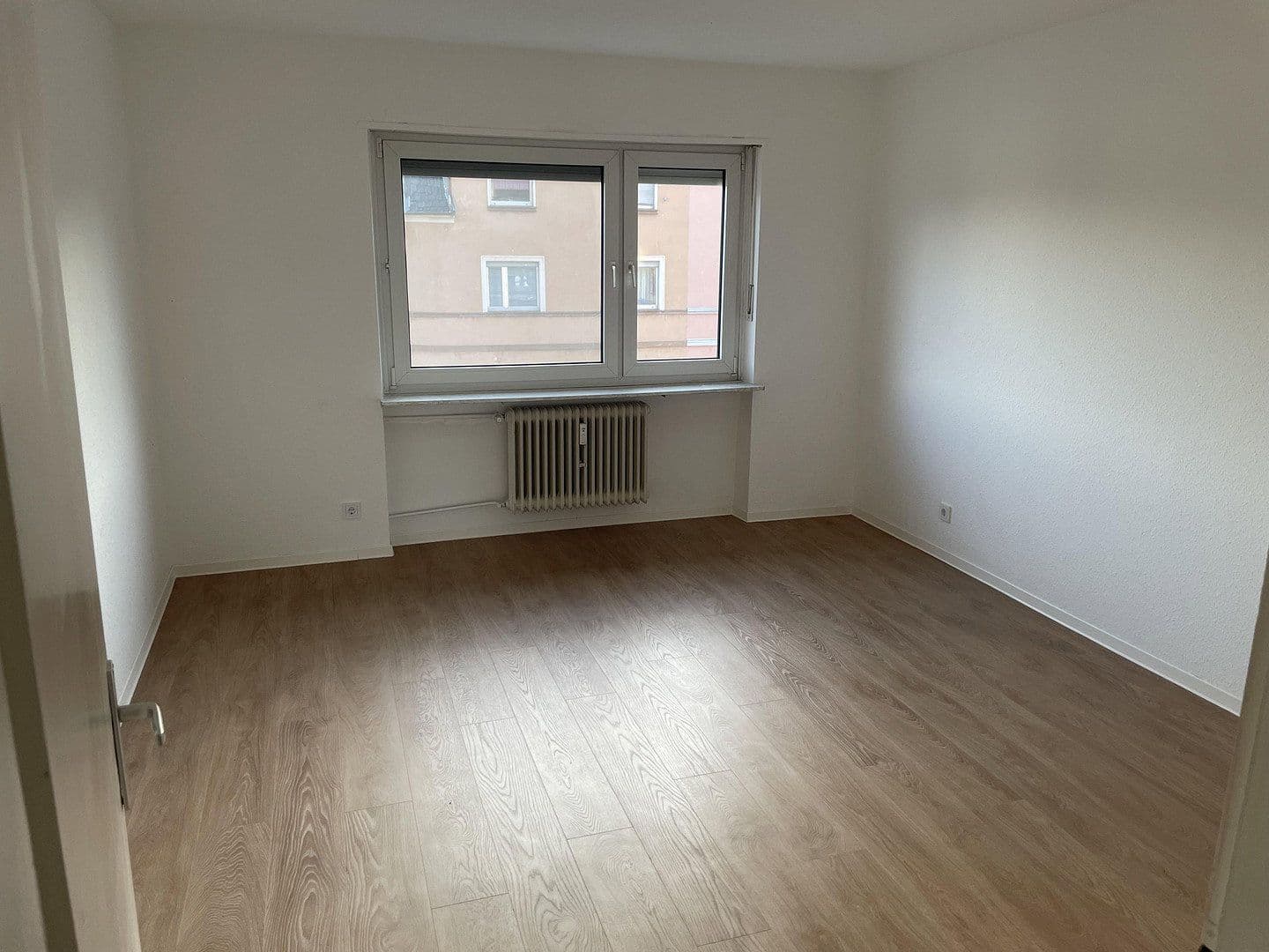 Pronájem bytu 3+1 80 m², Saarbrücker Str., Heusweiler, Země Sársko Pronájem bytu 3+1 80 m², Saarbrücker Str., Heusweiler, Země Sársko