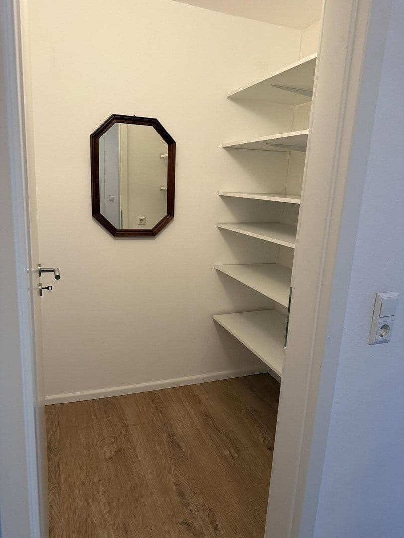 Prodej bytu 1+1 42 m², Oftersheim, Bádensko-Württembersko Prodej bytu 1+1 42 m², Oftersheim, Bádensko-Württembersko
