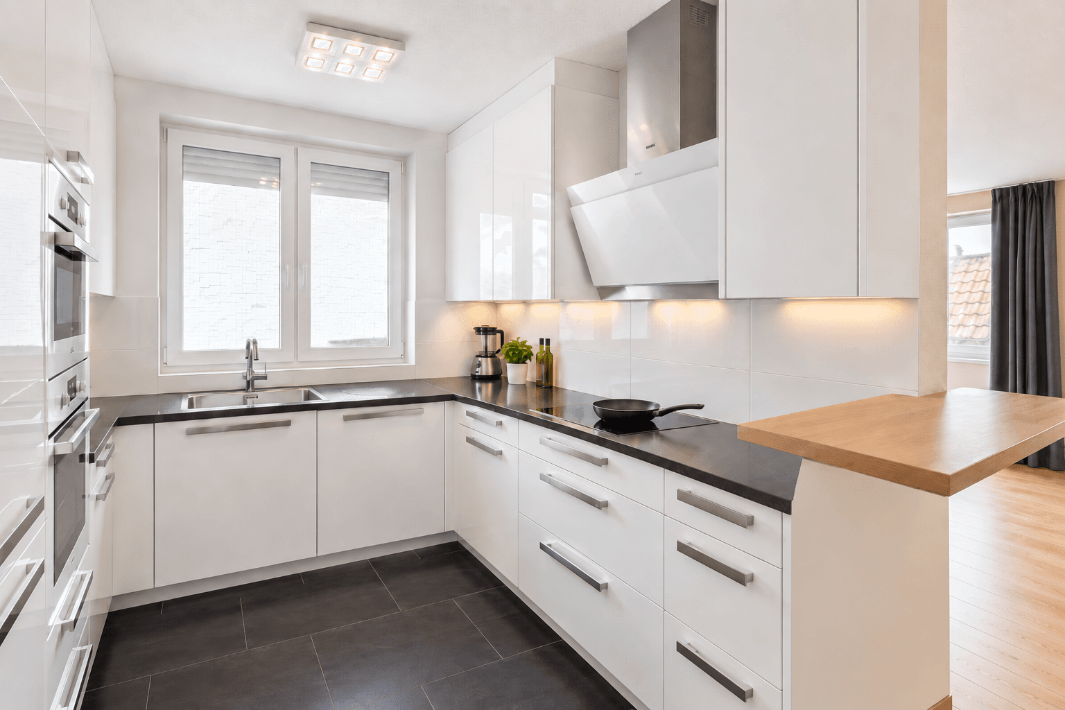 Prodej bytu 3+1 98 m², Leutenbach, Bádensko-Württembersko Prodej bytu 3+1 98 m², Leutenbach, Bádensko-Württembersko