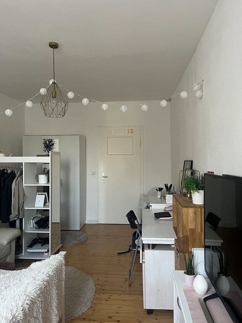 Pronájem bytu 2+1 61 m², Ludwigshafen am Rhein, Porýní-Falc Pronájem bytu 2+1 61 m², Ludwigshafen am Rhein, Porýní-Falc