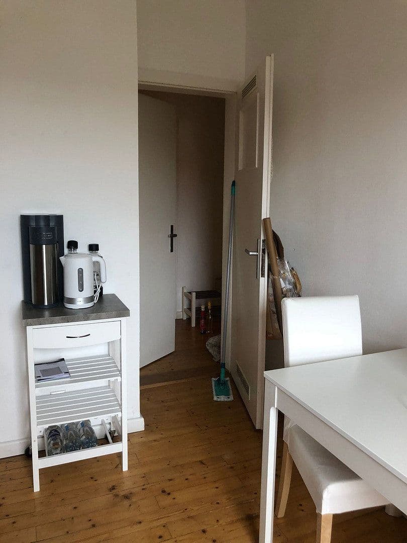 Pronájem bytu 2+1 61 m², Ludwigshafen am Rhein, Porýní-Falc Pronájem bytu 2+1 61 m², Ludwigshafen am Rhein, Porýní-Falc