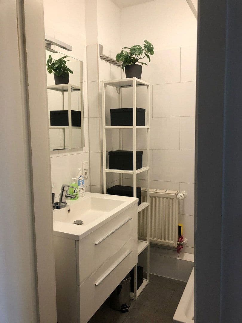 Pronájem bytu 2+1 61 m², Ludwigshafen am Rhein, Porýní-Falc Pronájem bytu 2+1 61 m², Ludwigshafen am Rhein, Porýní-Falc